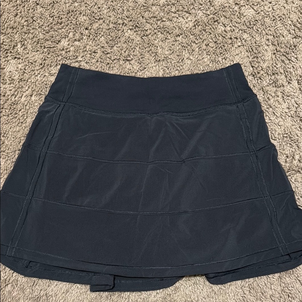 Lululemon black tennis skirt